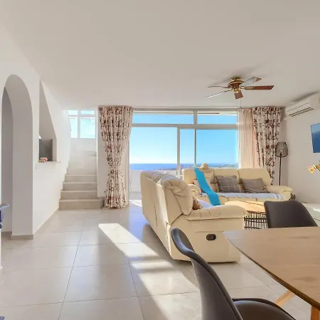 Duplex 506 Miraflores, Fabulous Terraces & Views דירה *