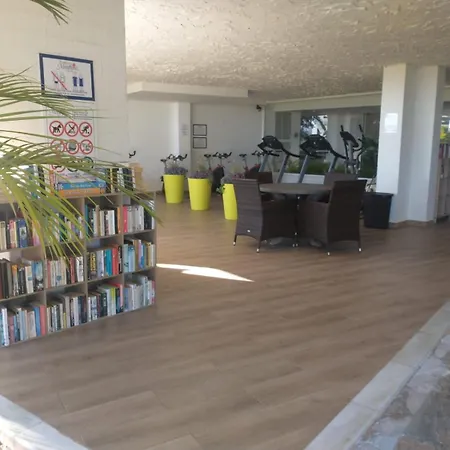 Duplex 506 Miraflores, Fabulous Terraces & Views דירה לה קאלה דה מיחאס